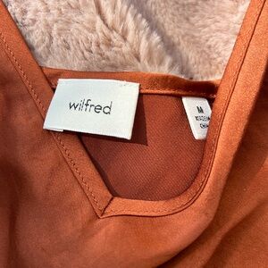 Burnt orange midi dress from aritzia- only worn once! Like new 💕